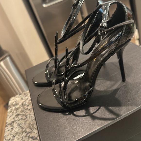 Saint Laurent Glossy Black Strappy Heels - Picture 7 of 17
